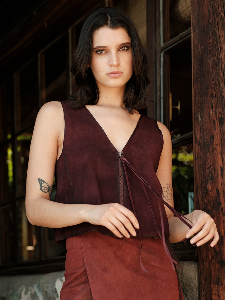 Top Gamuza Sand Burdeo | Top Sin Mangas Cuero Premium Mujer Chile