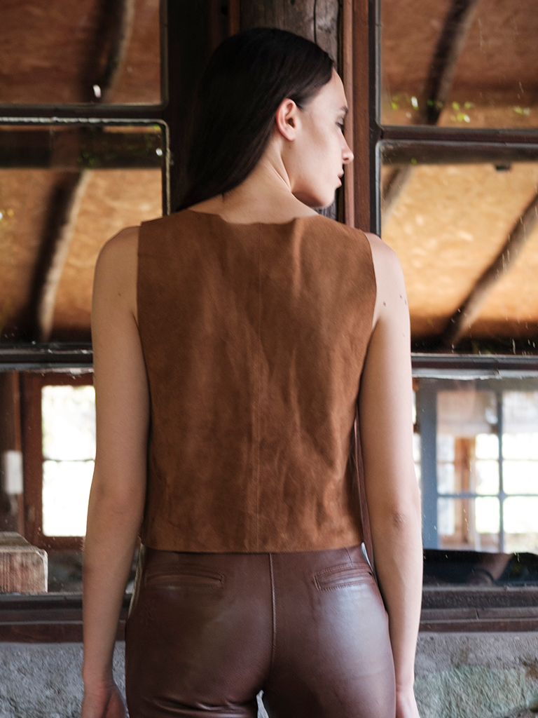 top de cuero gamuza sand camel