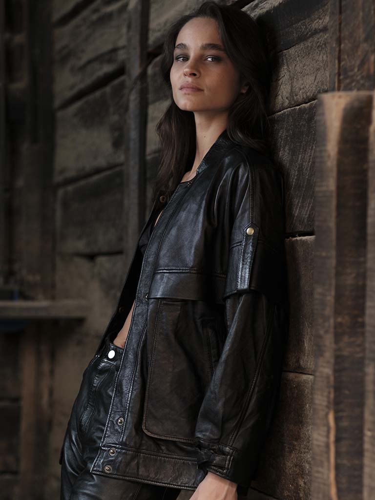 Chaqueta Holly Cuero Negro Oversized Biker | BOR