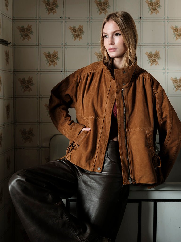 PREVENTA Chaqueta Gamuza Stone Camel - Bor spa