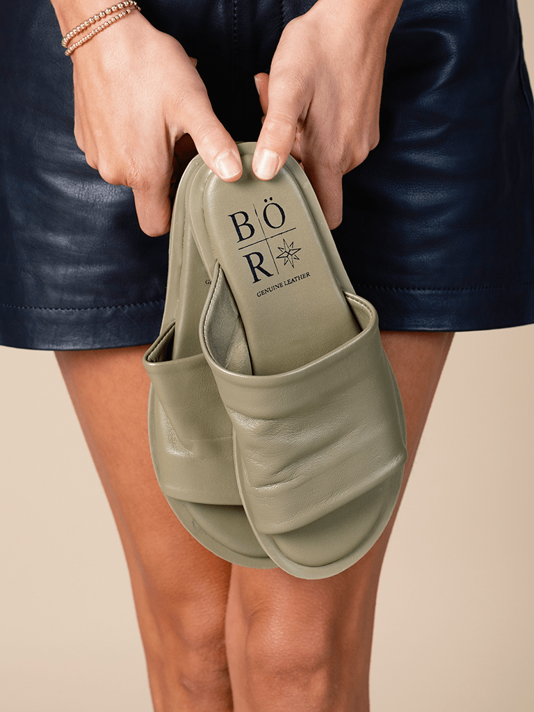 Sandalia Caliza Verde en cuero premium — BOR Boutique